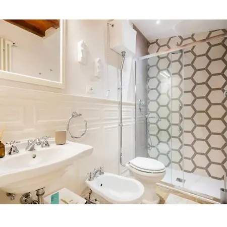 Apartment The Bright Window In Florence! Centralissimo! *