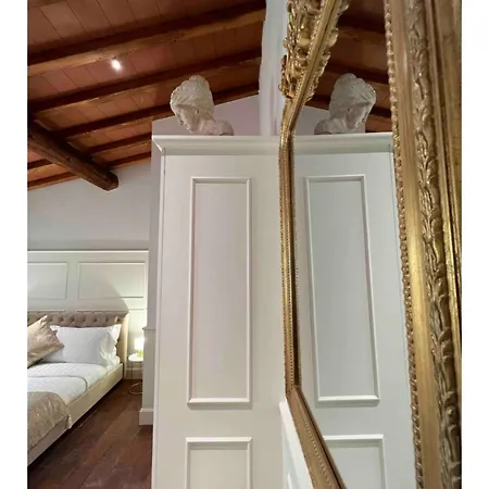 The Bright Window In Florence! Centralissimo! Firenze